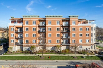 The Metropolitan in Palatine, IL - Building Photo - Building Photo