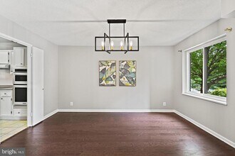 8350 Greensboro Dr in McLean, VA - Building Photo - Building Photo