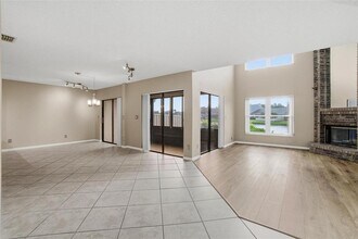 846 Glades Ct in St. Petersburg, FL - Building Photo - Building Photo