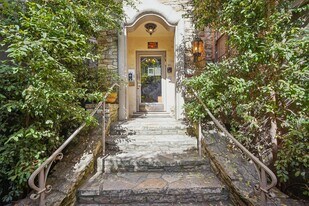 2605 Haste Street in Berkeley, CA - Building Photo