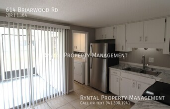 614 Briarwood Rd in Venice, FL - Building Photo - Building Photo