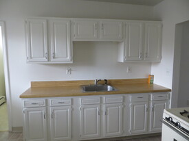 88 3/4 Palm St, Unit 88.75 Palm St. Apt H in Nashua, NH - Building Photo