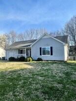 3806 Marla Cir in Clarksville, TN - Building Photo