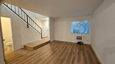 7964 Mission Center Ct, Unit A in San Diego, CA - Building Photo - Building Photo