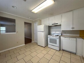 110 E Dale St in Norman, OK - Building Photo - Building Photo