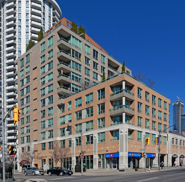 The Alexus in Toronto, ON - Building Photo - Primary Photo