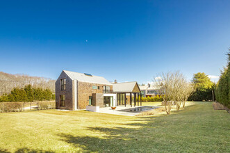 179 Montauk Hwy in East Hampton, NY - Building Photo - Building Photo