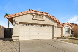 12218 W Cambridge Ave in Avondale, AZ - Building Photo - Building Photo