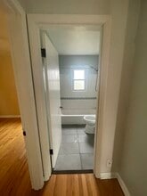 9929 Zykan Ct in Overland, MO - Building Photo - Building Photo