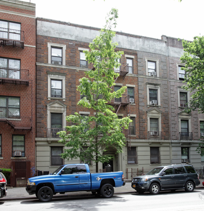 265 Ocean Ave in Brooklyn, NY - Foto de edificio