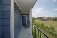 18511 Egret Bay Blvd photo'