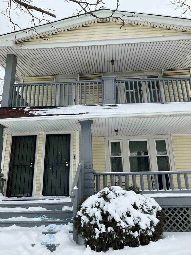 property at 3659 E 116th St