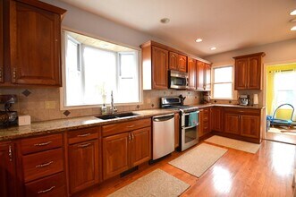 26 Garnet Rd in Boston, MA - Building Photo - Building Photo