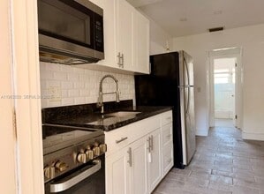 3515 Van Buren St in Hollywood, FL - Building Photo - Building Photo