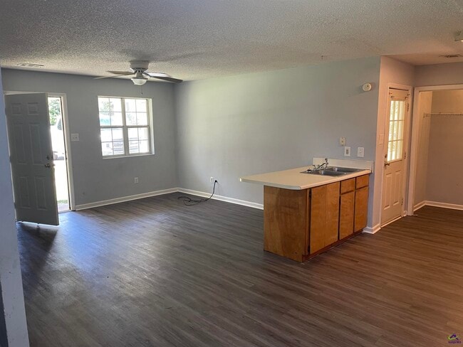 231 Keith Dr in Warner Robins, GA - Building Photo - Building Photo