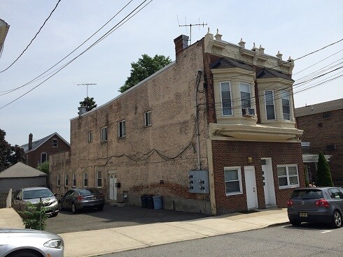 310 71ST St