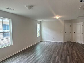 845 Summerwood Ln in Columbia, SC - Building Photo - Building Photo