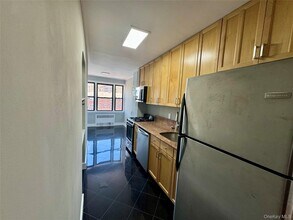 302 E Broadway in Long Beach, NY - Building Photo - Building Photo