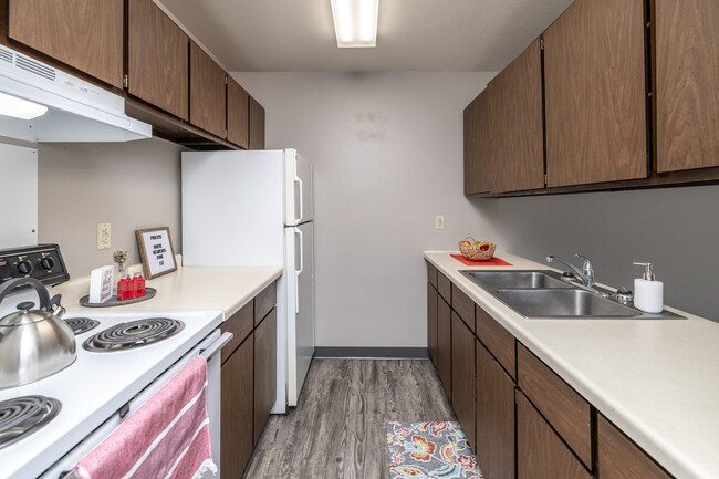 Liberty Lights Apartments in Wahpeton, ND - Building Photo - Interior Photo