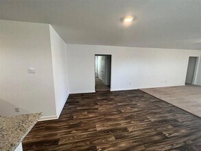 18216 Speculator Ln in Elgin, TX - Building Photo - Building Photo