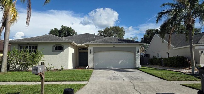 property at 1305 Lakehurst Way