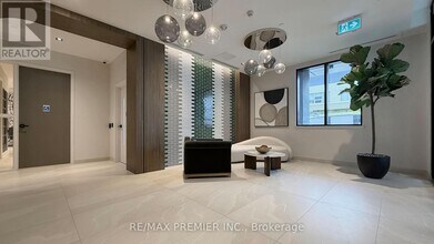 758 Dovercourt Rd in Toronto, ON - Building Photo - Building Photo