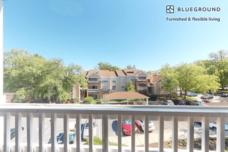 13116 Autumn Woods Way in Fairfax, VA - Building Photo - Building Photo