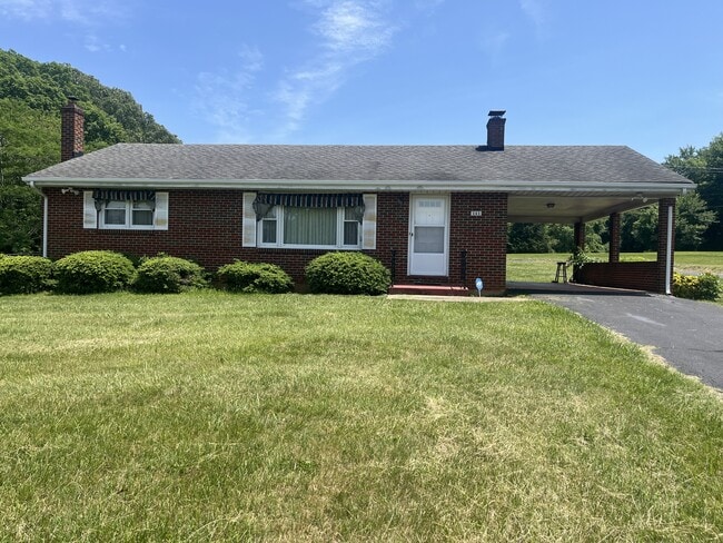 property at 141 Daniels Pl