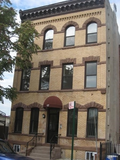 17 Granite St in Brooklyn, NY - Building Photo - Building Photo