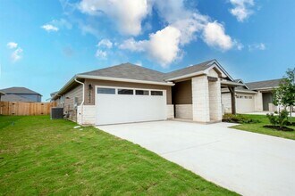 2832 Mill Run Bnd in Round Rock, TX - Building Photo - Building Photo