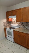 2531 NE 184th Terrace in North Miami Beach, FL - Building Photo - Building Photo