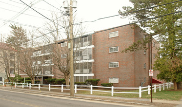 Residences at Riverside in Manchester, NH - Foto de edificio - Building Photo