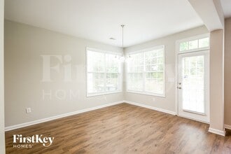 5779 Chatham Cir NW in Norcross, GA - Foto de edificio - Building Photo