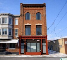 711 W Chew St in Allentown, PA - Building Photo