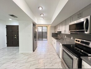 4840 Pebble Beach Dr in Orlando, FL - Building Photo - Building Photo