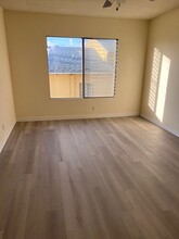 Charnock-11311 in Los Angeles, CA - Building Photo - Interior Photo
