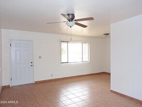 307 1st St-Unit -A in Huachuca City, AZ - Building Photo - Building Photo