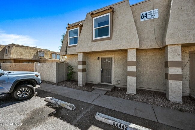property at 4435 E Pueblo Ave