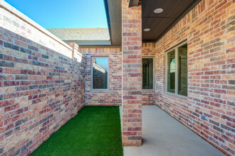 2512 N Meadow Dr in Lubbock, TX - Building Photo - Building Photo