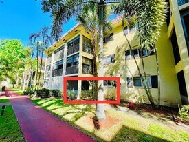 257 S Cypress Rd, Unit 414 in Pompano Beach, FL - Building Photo