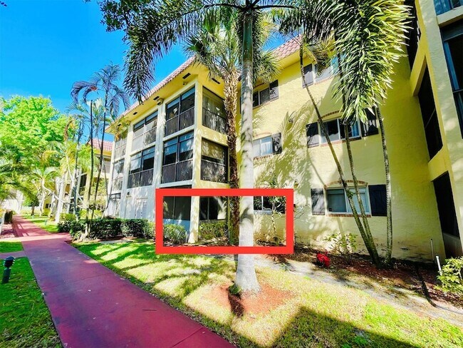 property at 257 S Cypress Rd
