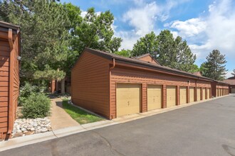 2685 S Dayton Way in Denver, CO - Building Photo - Building Photo