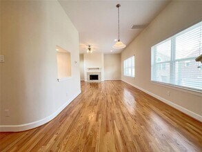 11504 Main Pine Dr in Houston, TX - Building Photo - Building Photo