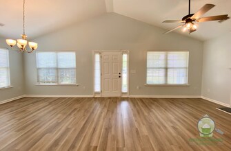 103 Maycox Ct in Greenville, SC - Foto de edificio - Building Photo
