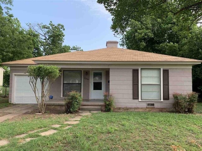 2214 Piedmont Pl