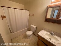 715 Ruth Way photo'