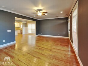 2534 Preston View Ct in Atlanta, GA - Foto de edificio - Building Photo