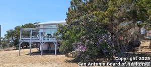 560 Mountain Dr in Lakehills, TX - Building Photo - Building Photo