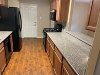 8230 Colonial Ln photo'