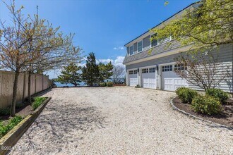 225 Channel Ln in Mantoloking, NJ - Building Photo - Building Photo